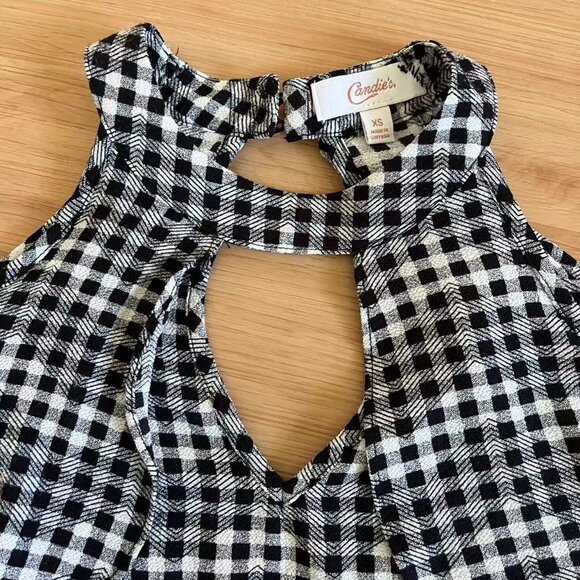 Candie’s Black and white gingham cold shoulder top Women XS - Picture 3 of 7